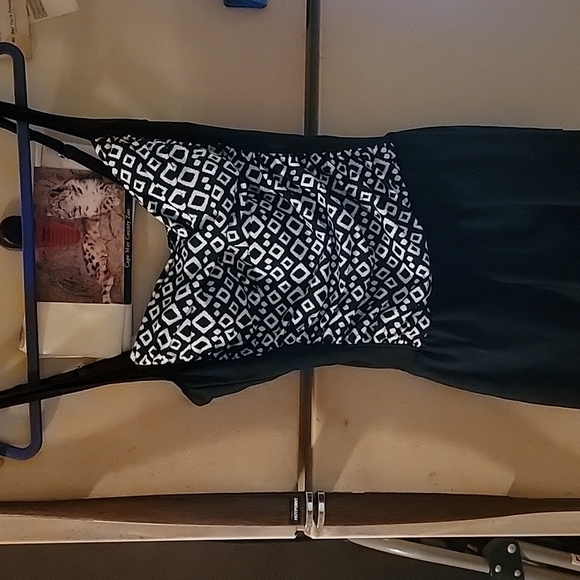 Other - Womens one piece 🩱 bathing suit in excellent suit size 12